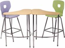 3680 Collaborative Tri-corner Desk with 1594 Chair